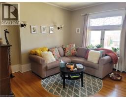 Living room - 71 Norfolk Street N, Simcoe, ON N3Y3N6 Photo 10