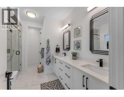 4516b 72 Street Nw, Calgary, AB T3B2L4 Photo 28