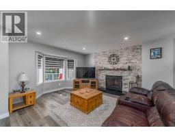 135 Sandarac Place NW - photo 4