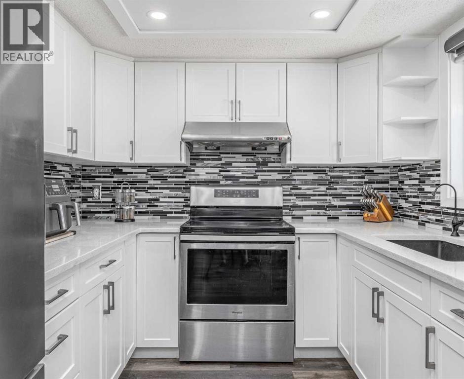 135 Sandarac Place NW - 10