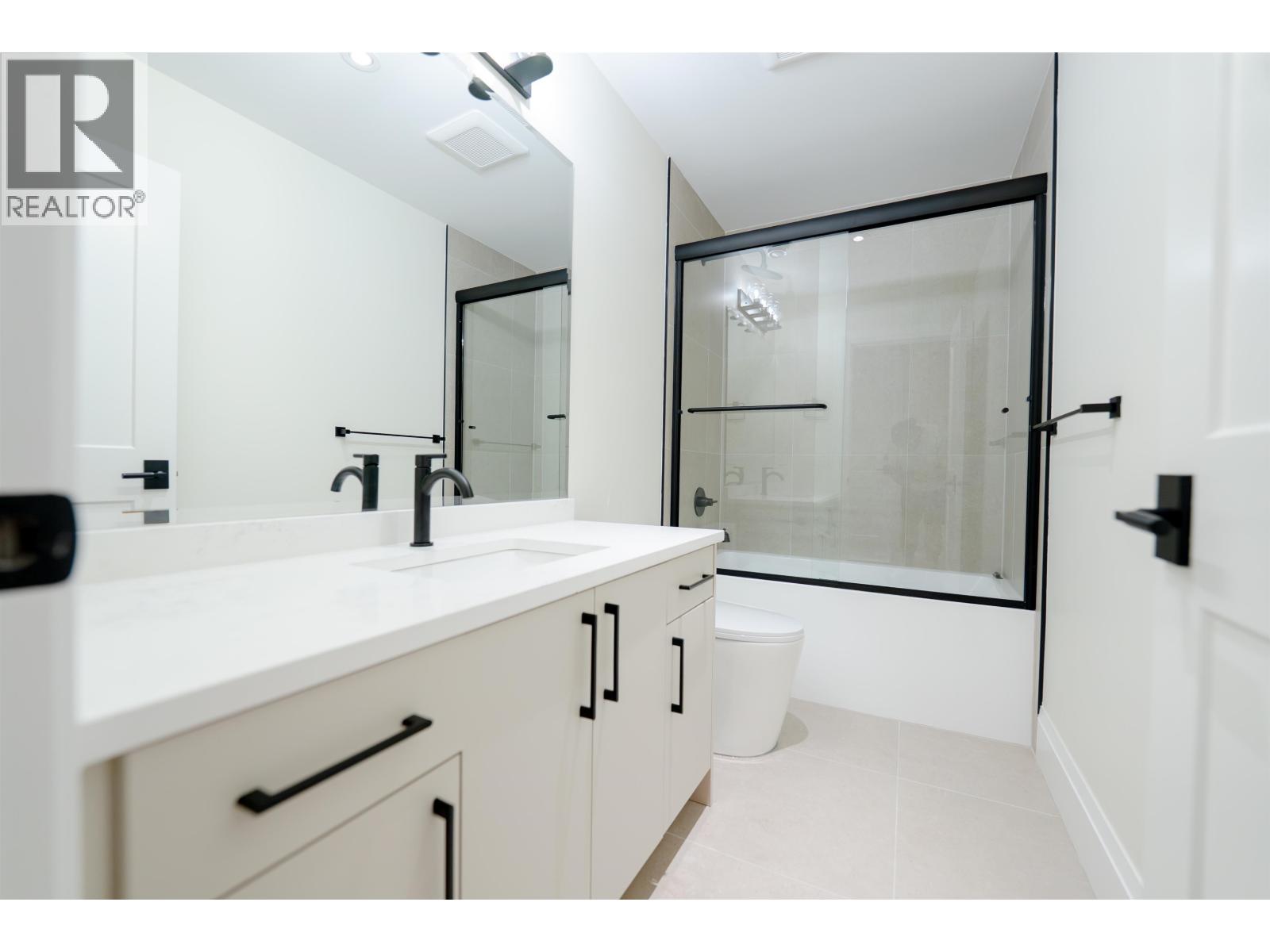 Photo 18 of 29 — 335 4393 COWART ROAD · Prince George, BC