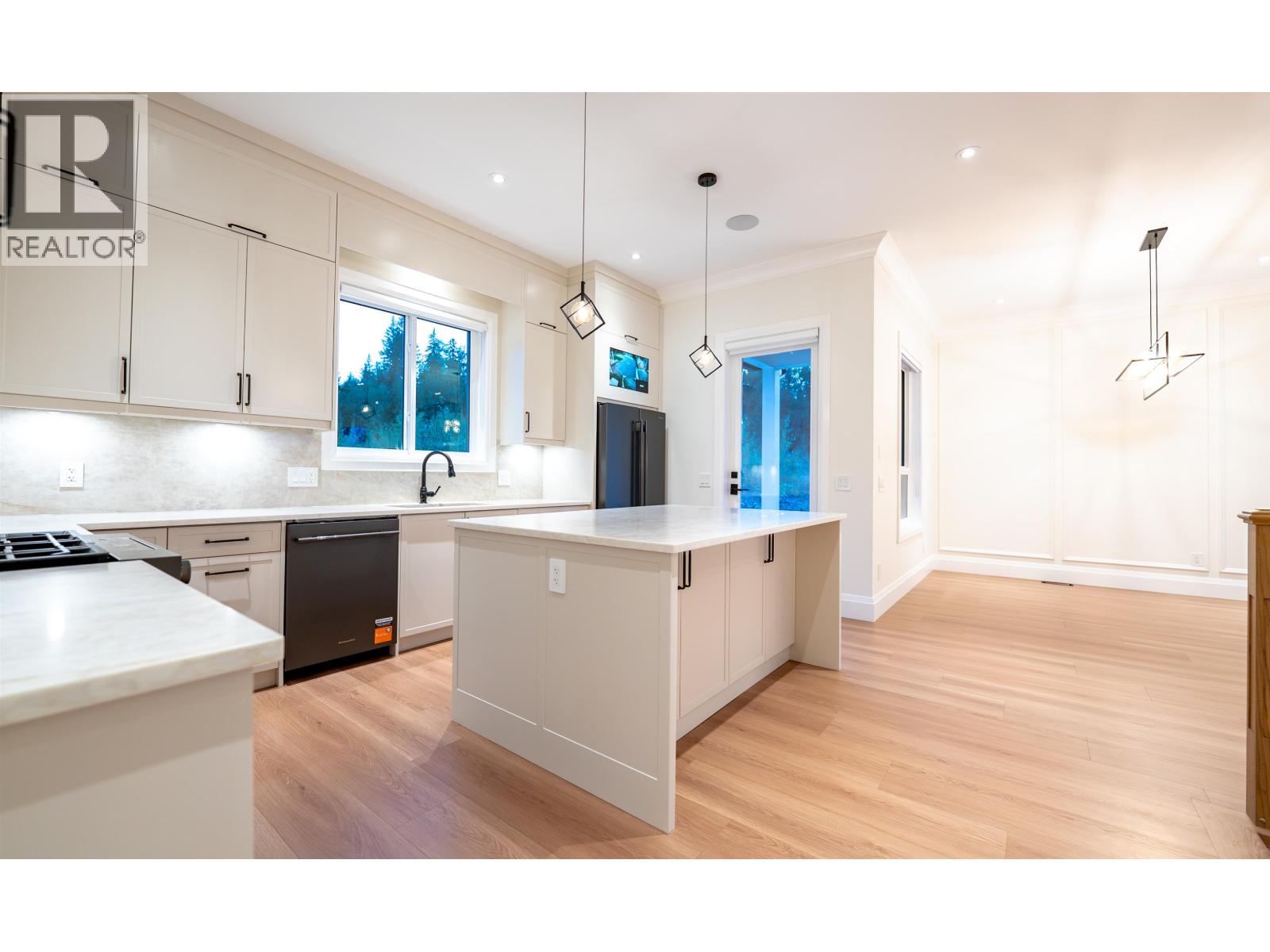 Kitchen of 335 4393 COWART ROAD · Prince George, BC