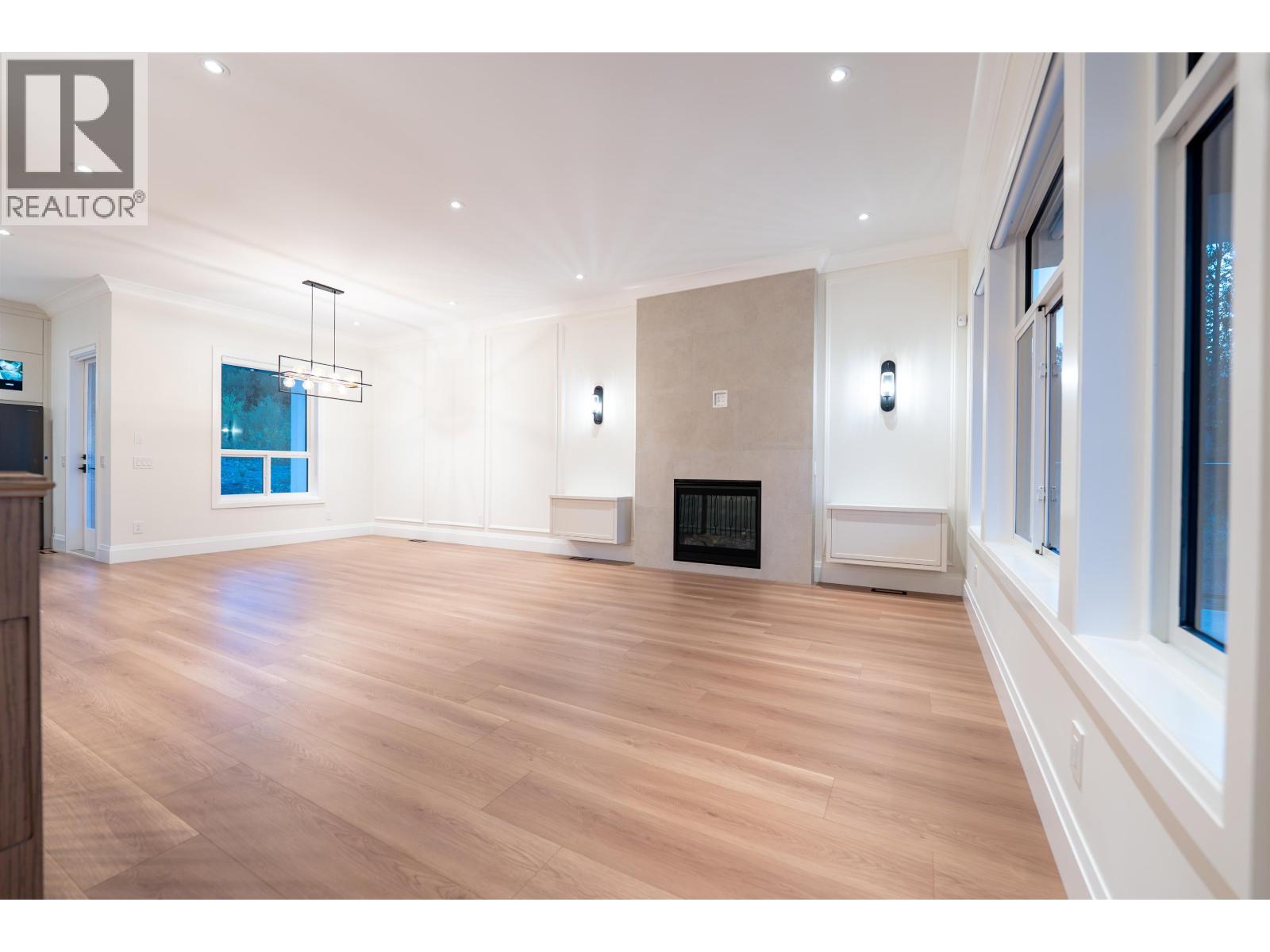 Photo 9 of 29 — 335 4393 COWART ROAD · Prince George, BC