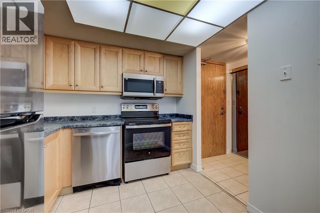 190 HESPELER Road Unit# 905 — photo 3