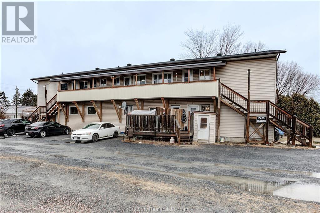 2722 Main Street Unit# 4, Blezard Valley — photo 2