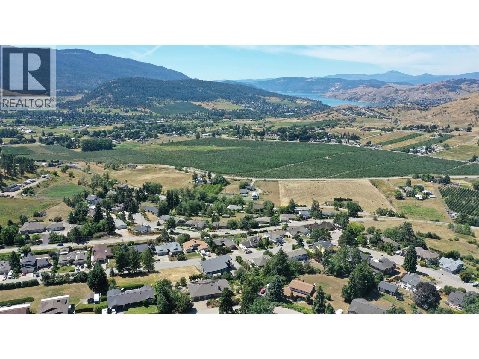 460 Crestview Drive, Coldstream