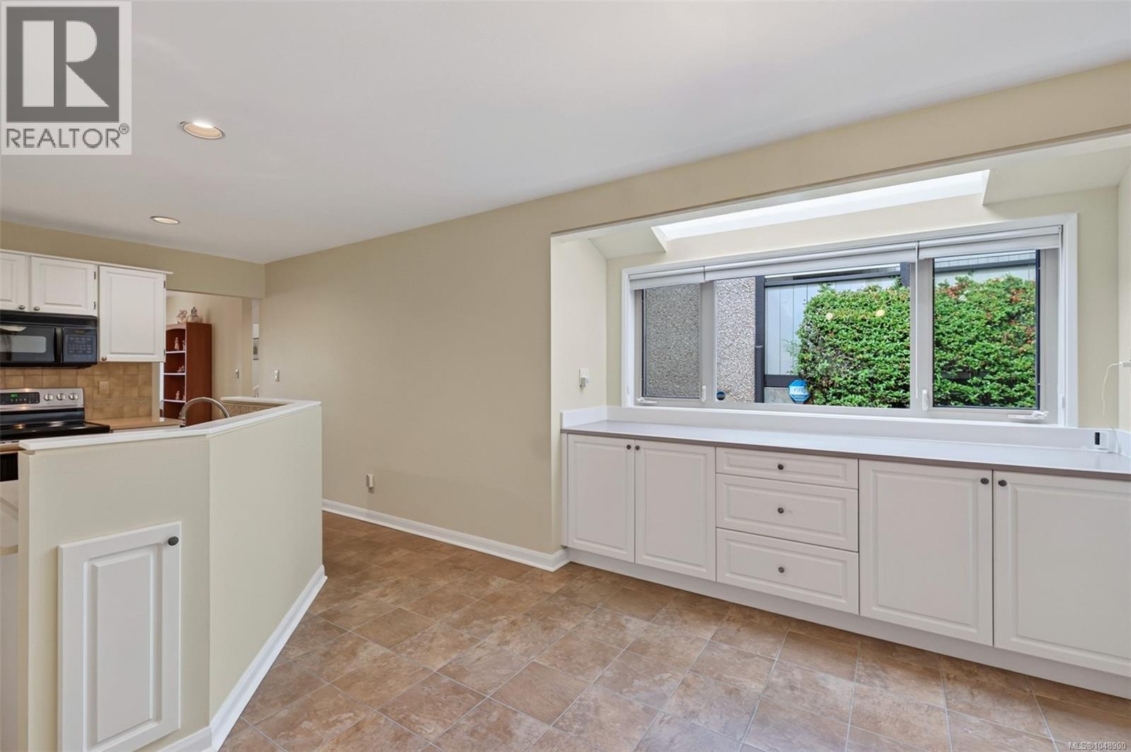 #6 909 Carolwood Dr - 28