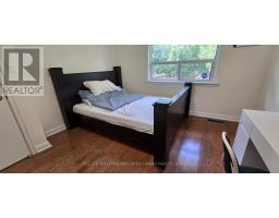 Main - 49 Halkin Crescent, Toronto, ON M4A1M8 Photo 19