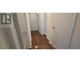 Main - 49 Halkin Crescent, Toronto, ON M4A1M8 Photo 11
