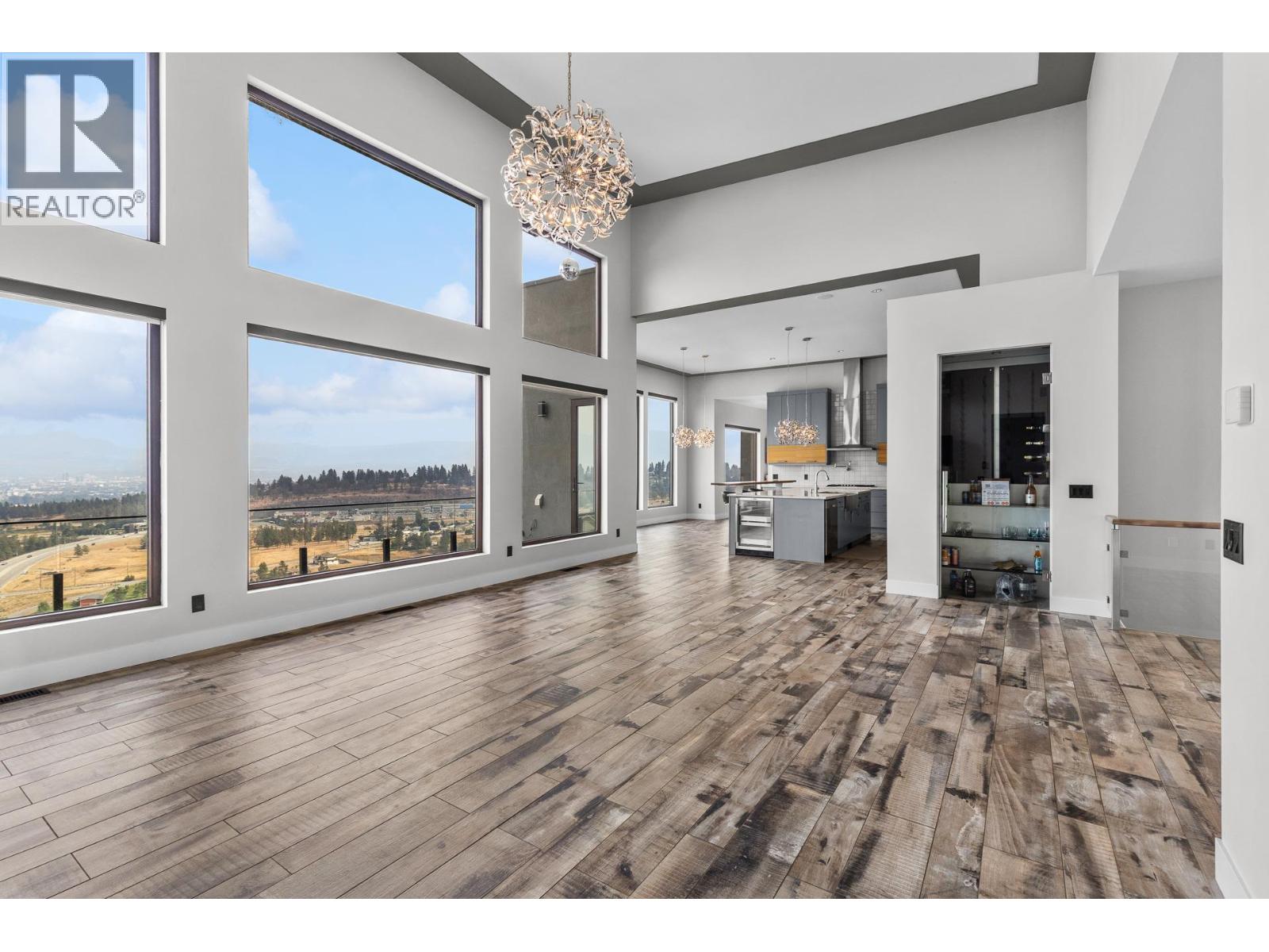  1851 Diamond View Drive, West Kelowna