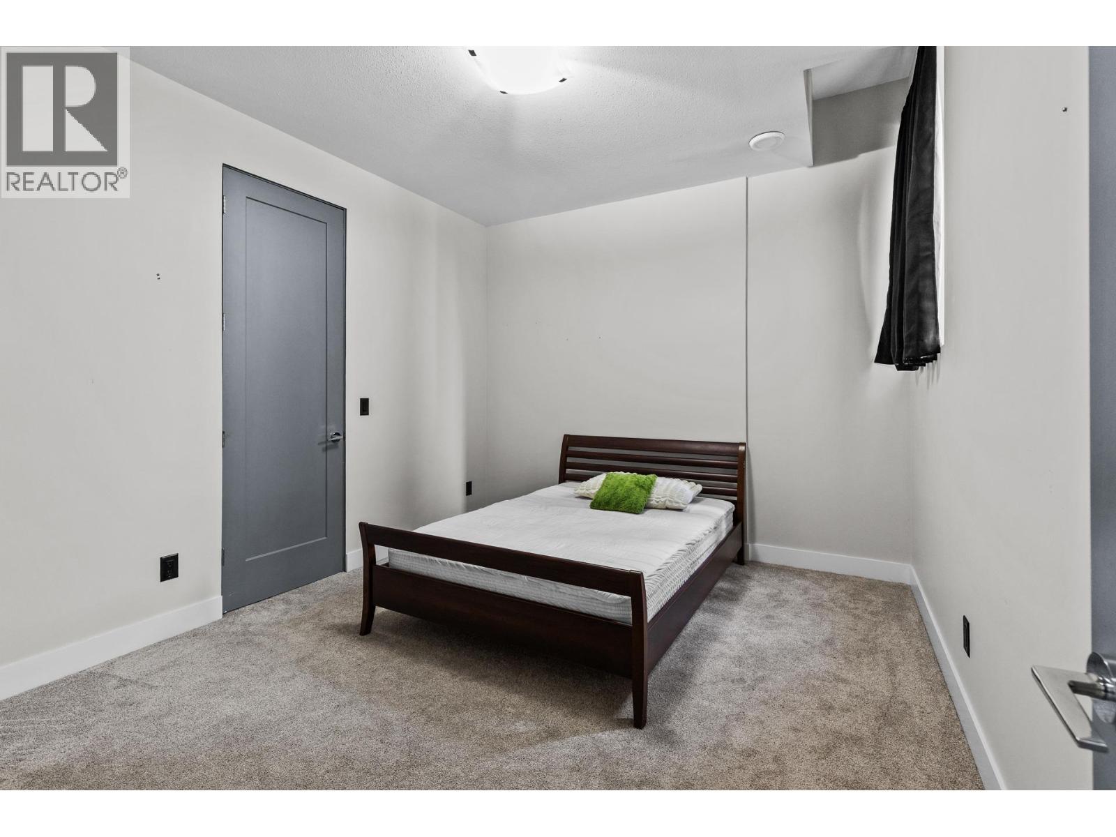 1851 Diamond View Drive, West Kelowna