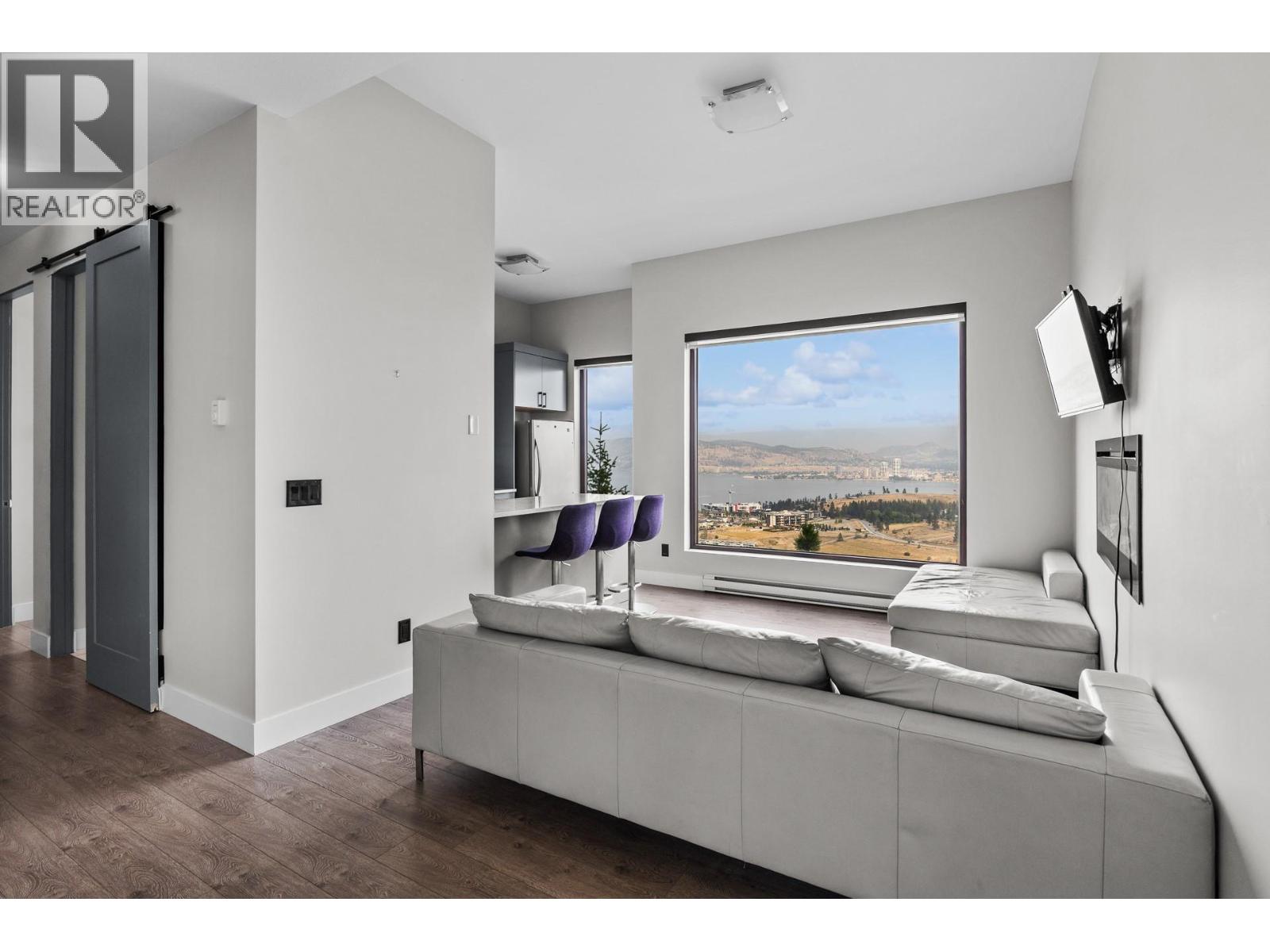  1851 Diamond View Drive, West Kelowna