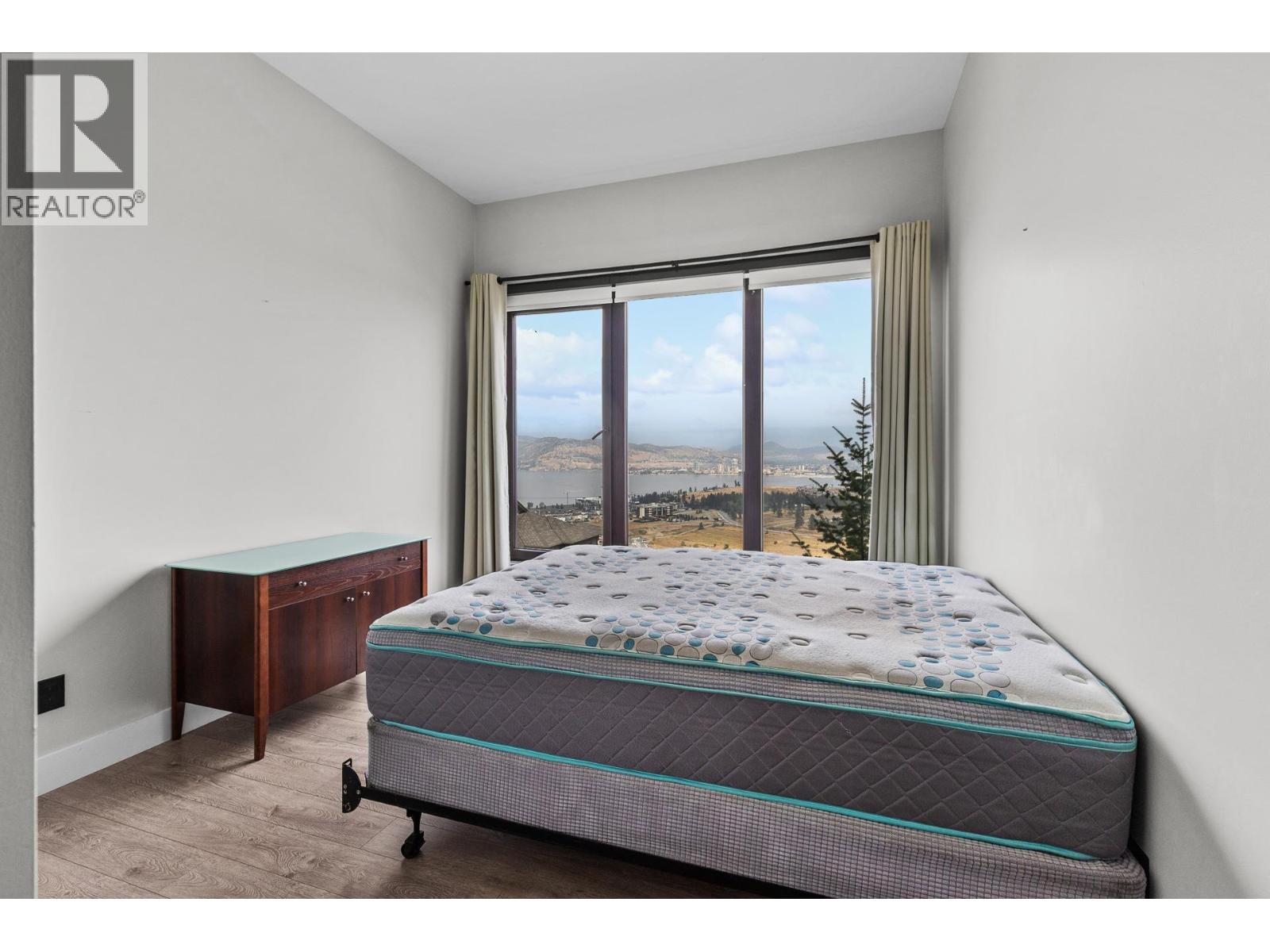  1851 Diamond View Drive, West Kelowna