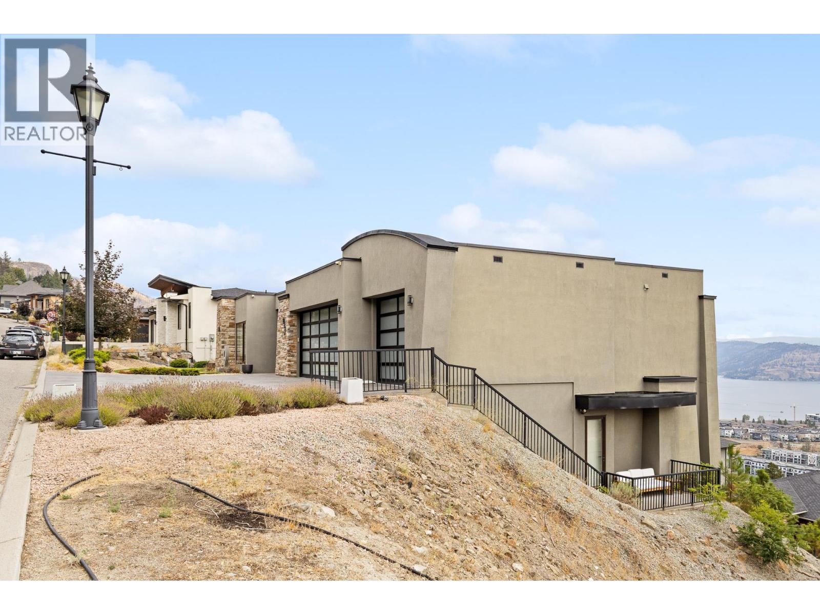  1851 Diamond View Drive, West Kelowna