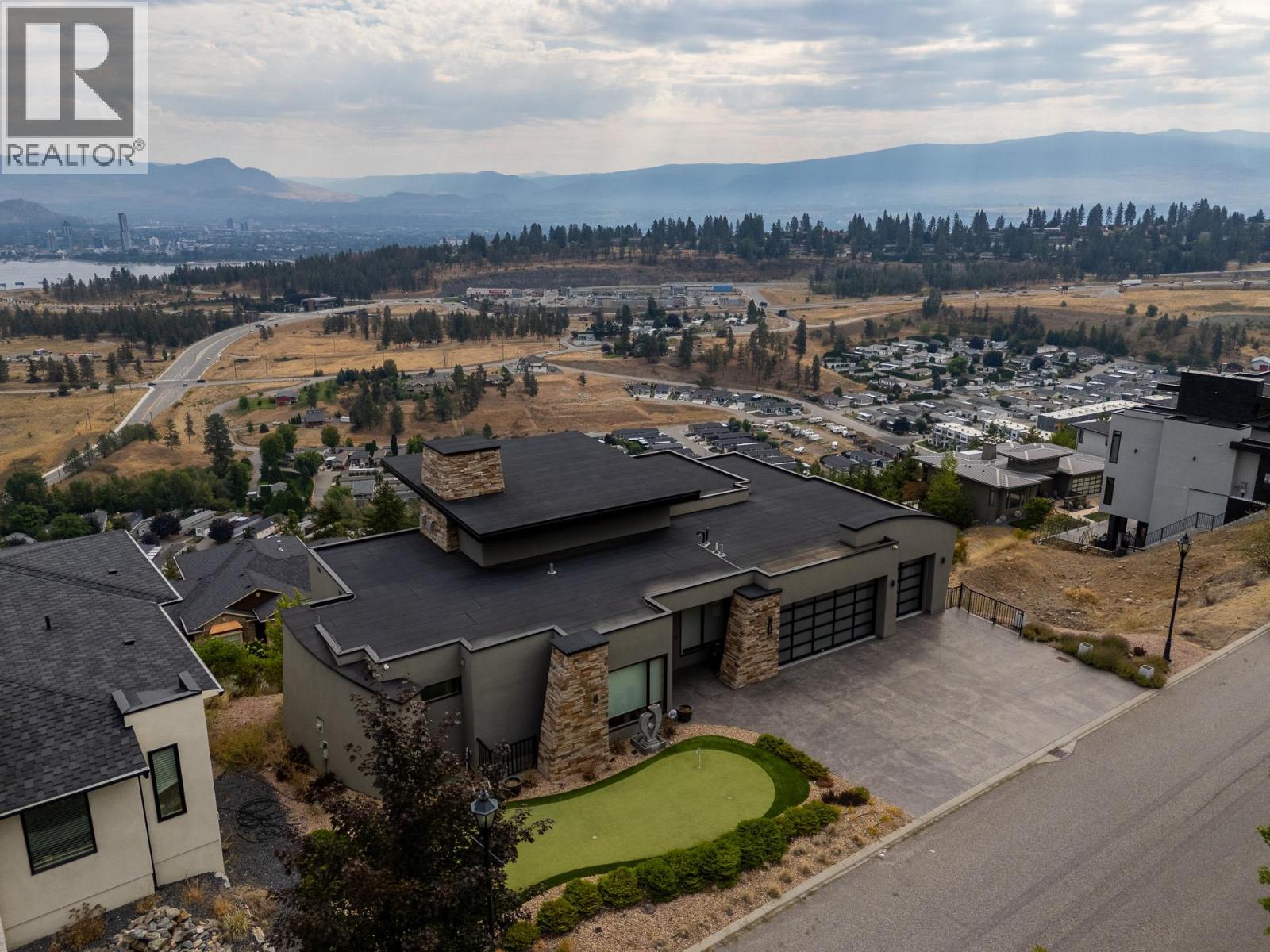  1851 Diamond View Drive, West Kelowna