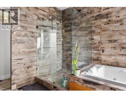 1851 Diamond View Drive, West Kelowna, BC V1Z4B7 Photo 37