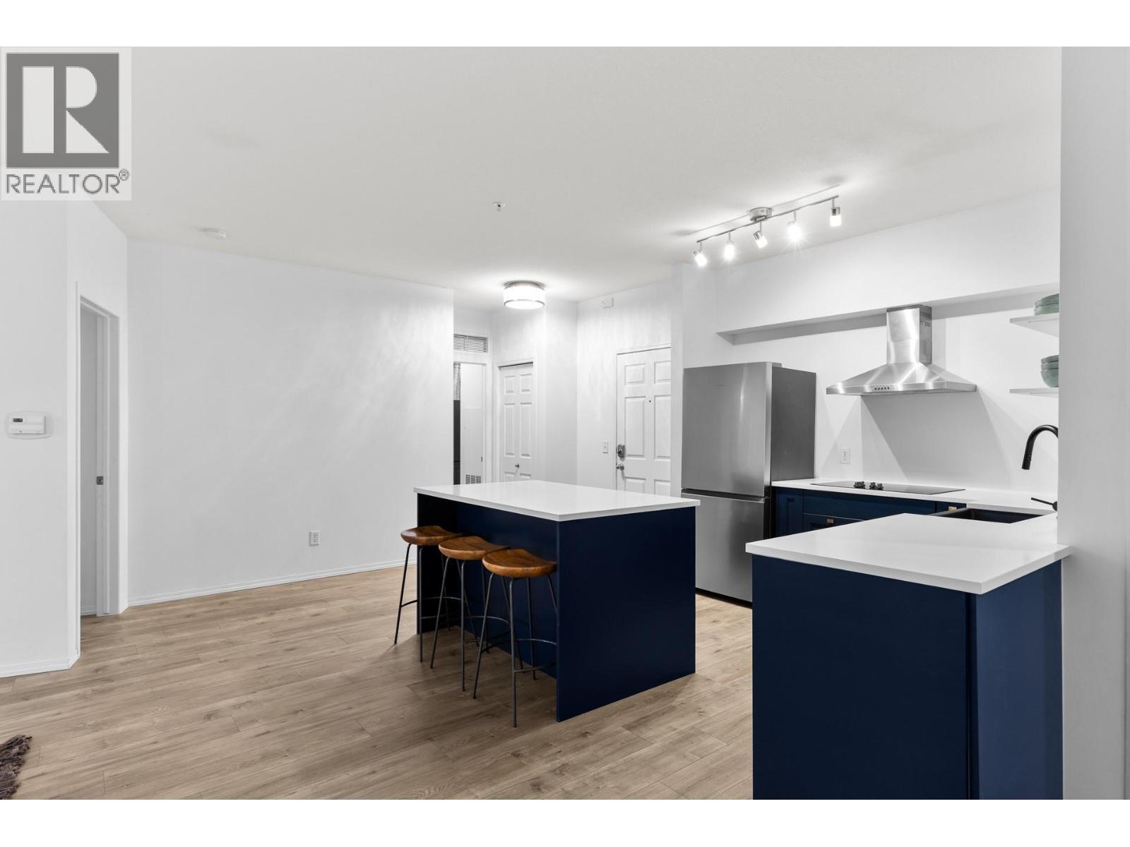 1204 1875 Country Club Drive, Kelowna