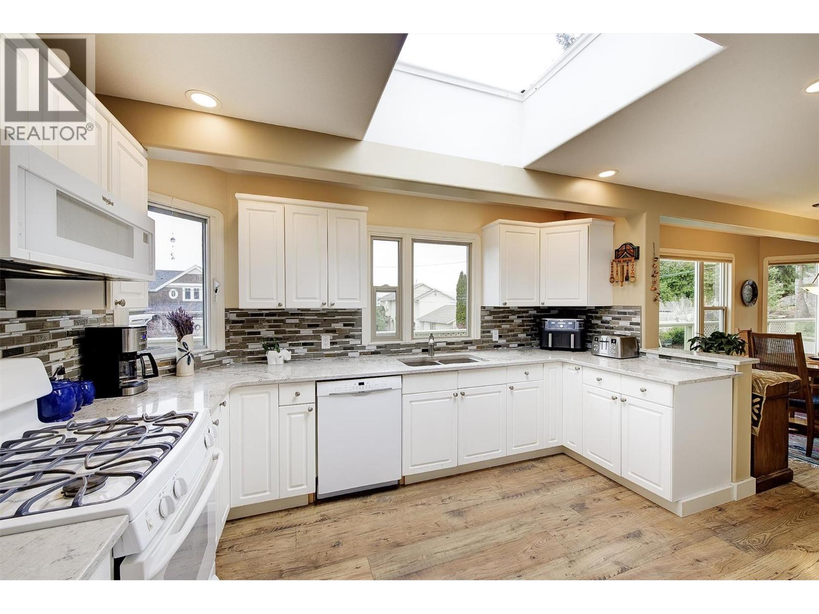  391 Braeloch Road, Kelowna