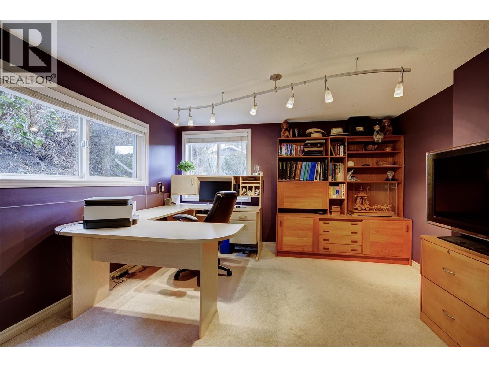  391 Braeloch Road, Kelowna