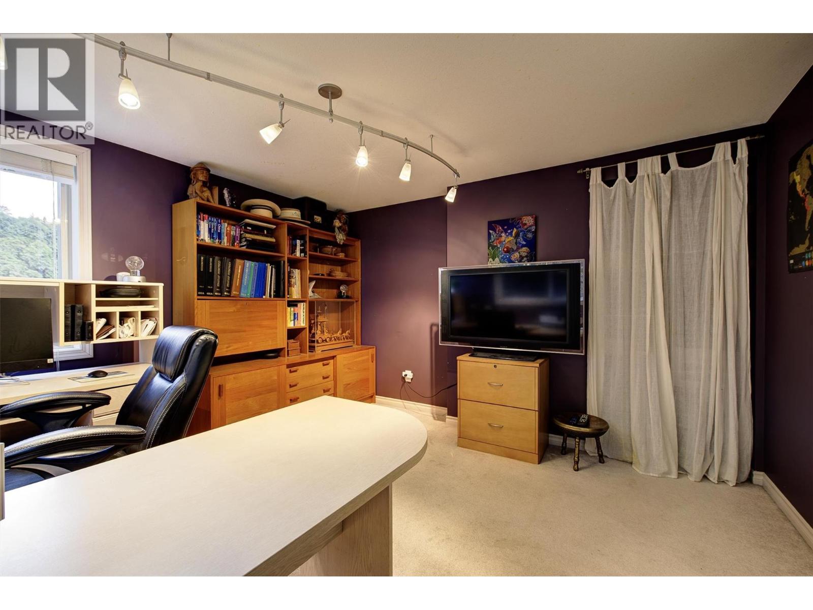  391 Braeloch Road, Kelowna