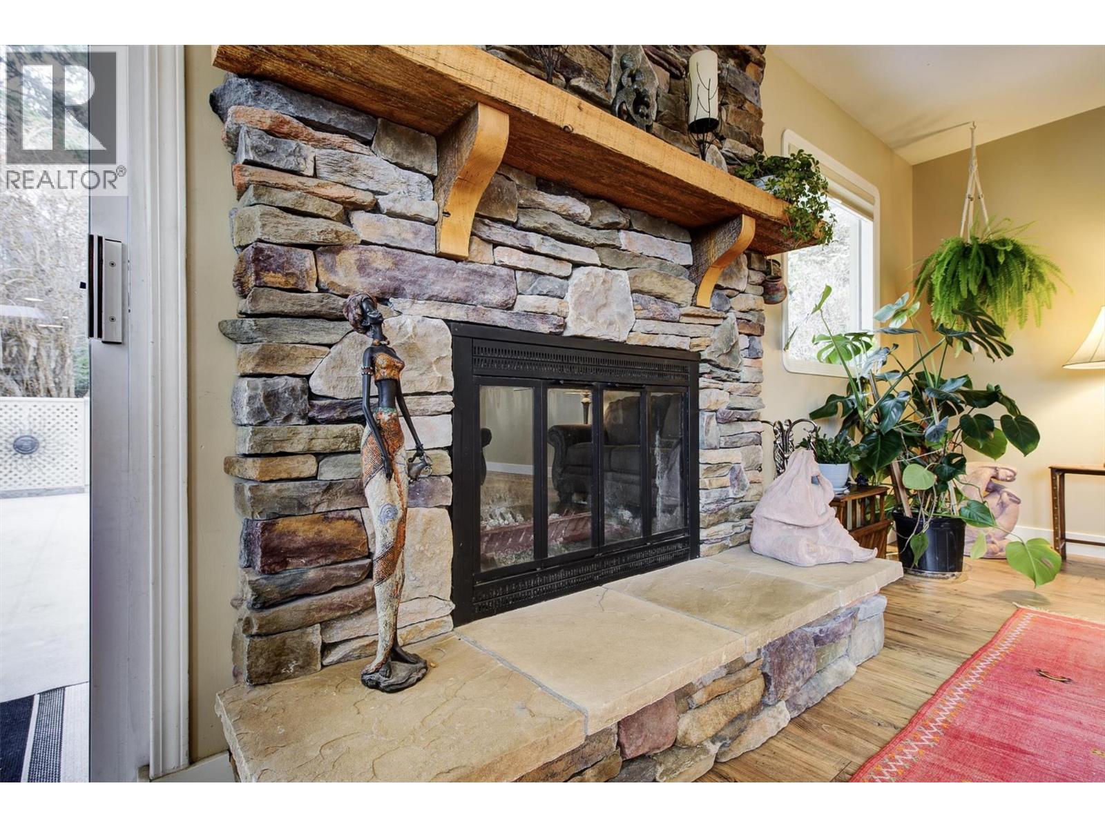 391 Braeloch Road - 6
