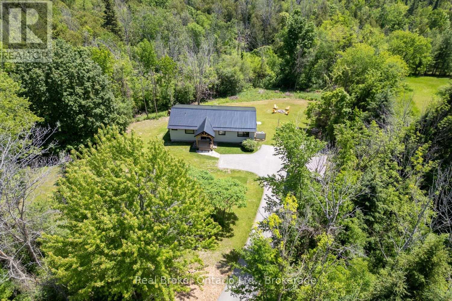 250 SILVER HEIGHTS DRIVE - 1