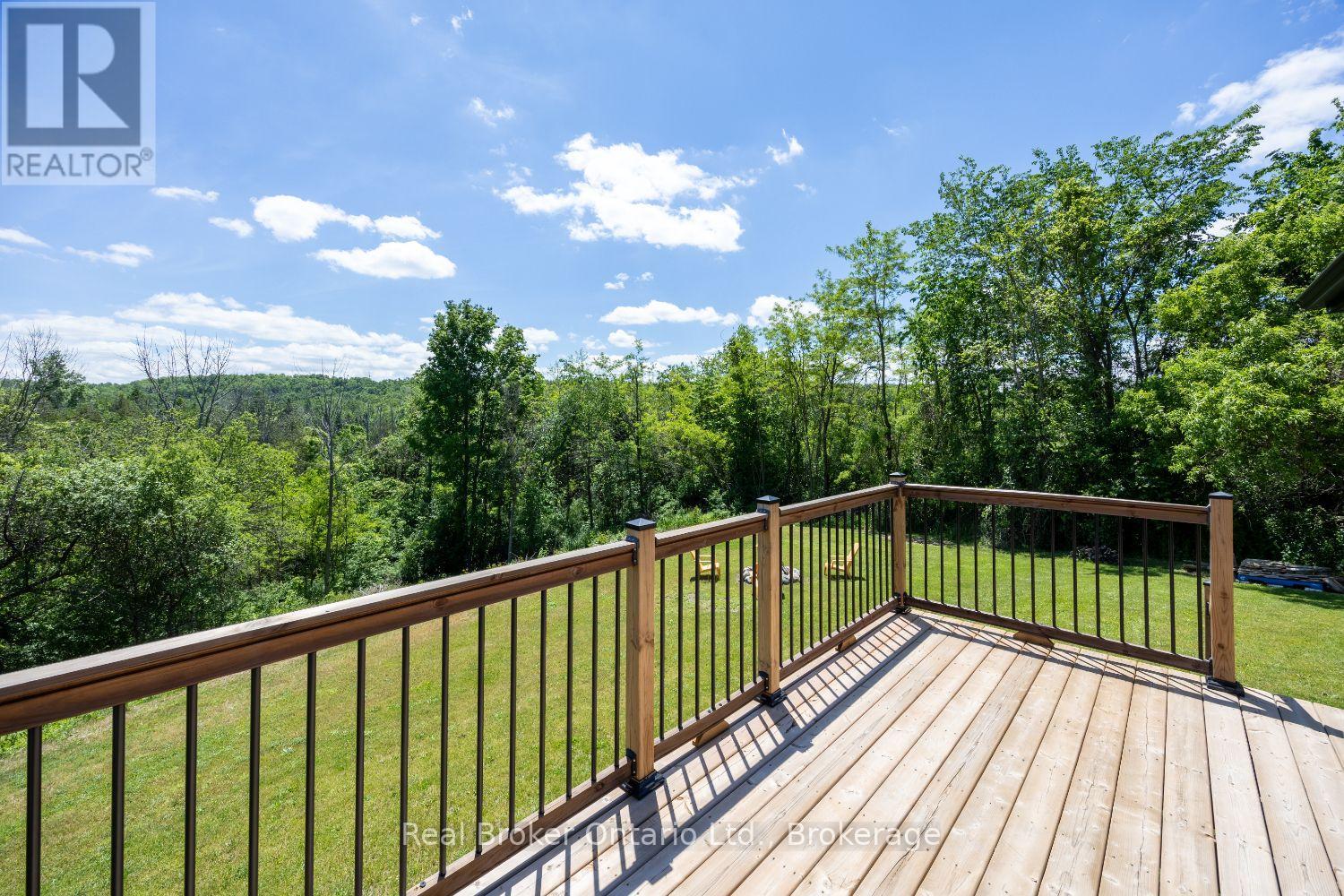 250 SILVER HEIGHTS DRIVE - Image 28