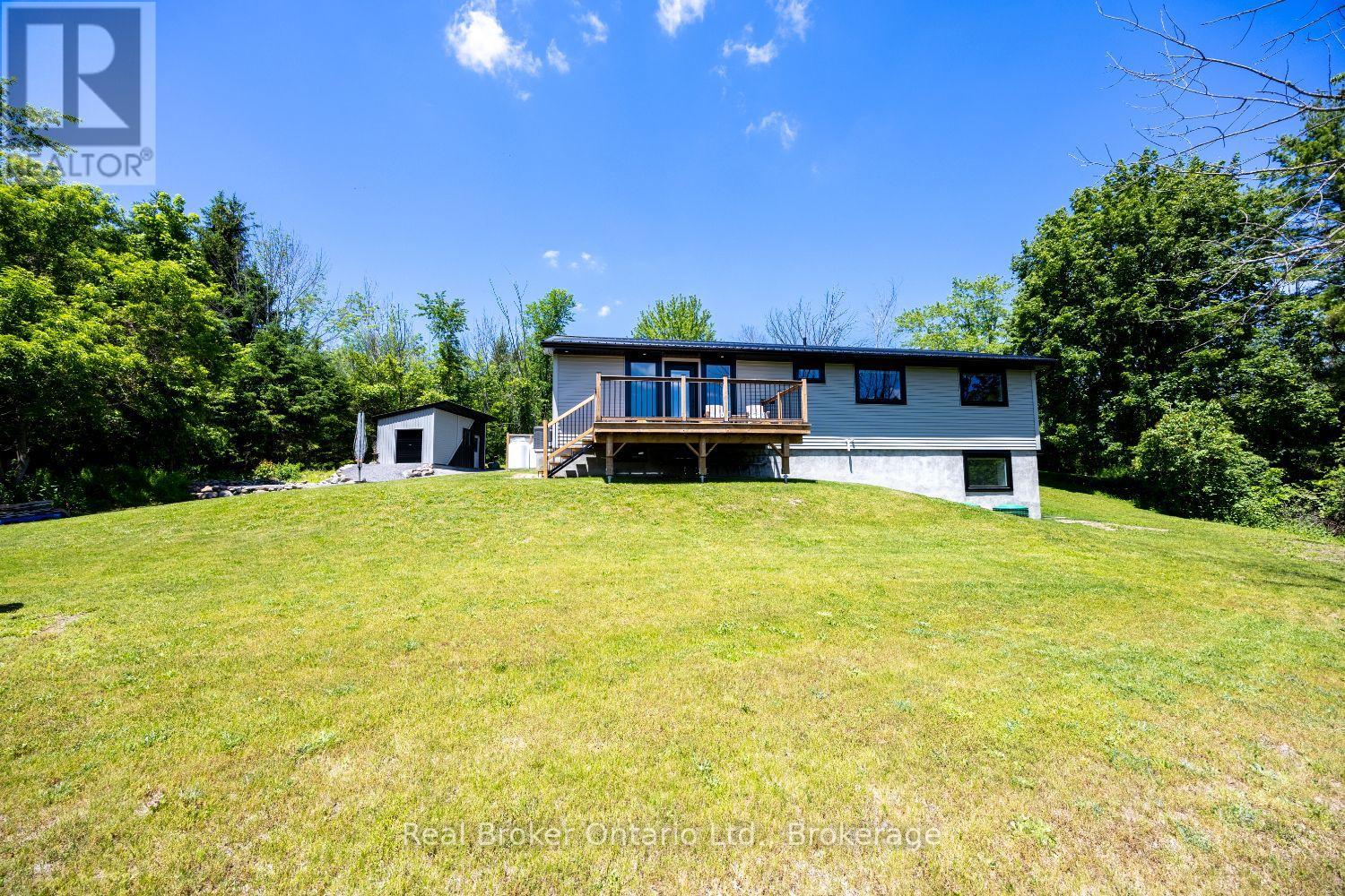 250 SILVER HEIGHTS DRIVE - Image 31