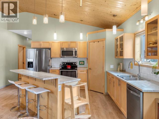 63 ELDORADO DRIVE - 20