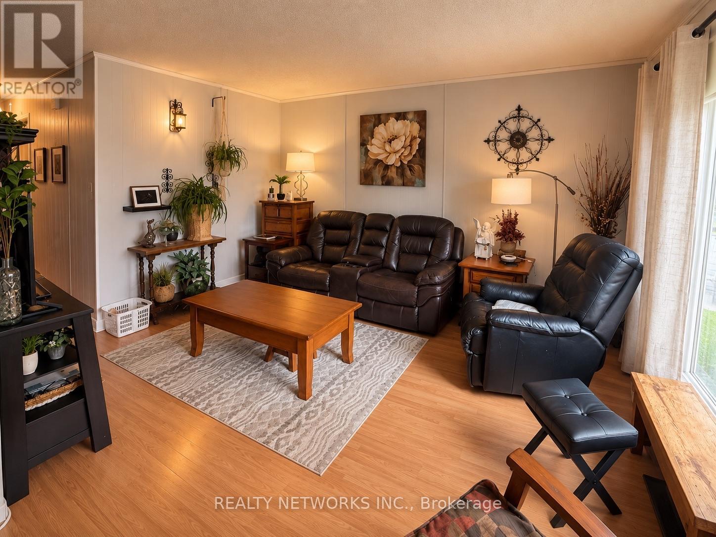 1126 GATINEAU BOULEVARD - Image 3