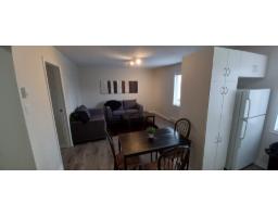 49 Rue Montpetit, Gatineau, QC J8Y4Z7 Photo 17
