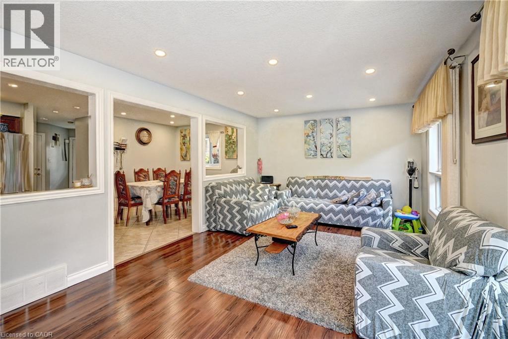 447 HIDDEN CREEK Drive - 14