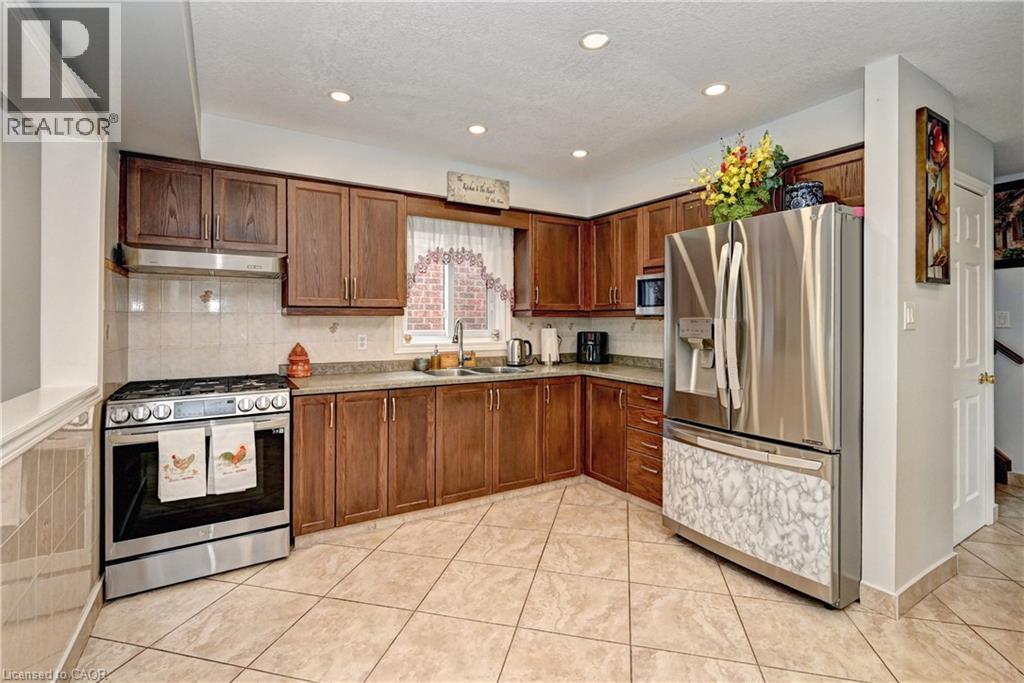 447 HIDDEN CREEK Drive - 8