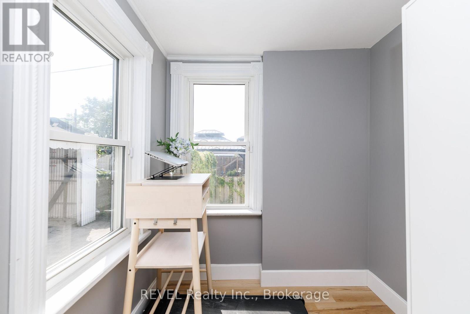 14 BATTLE STREET - 19