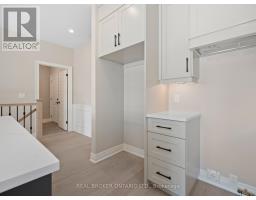 26 Austin Drive, Welland, ON L3C0J8 Photo 15