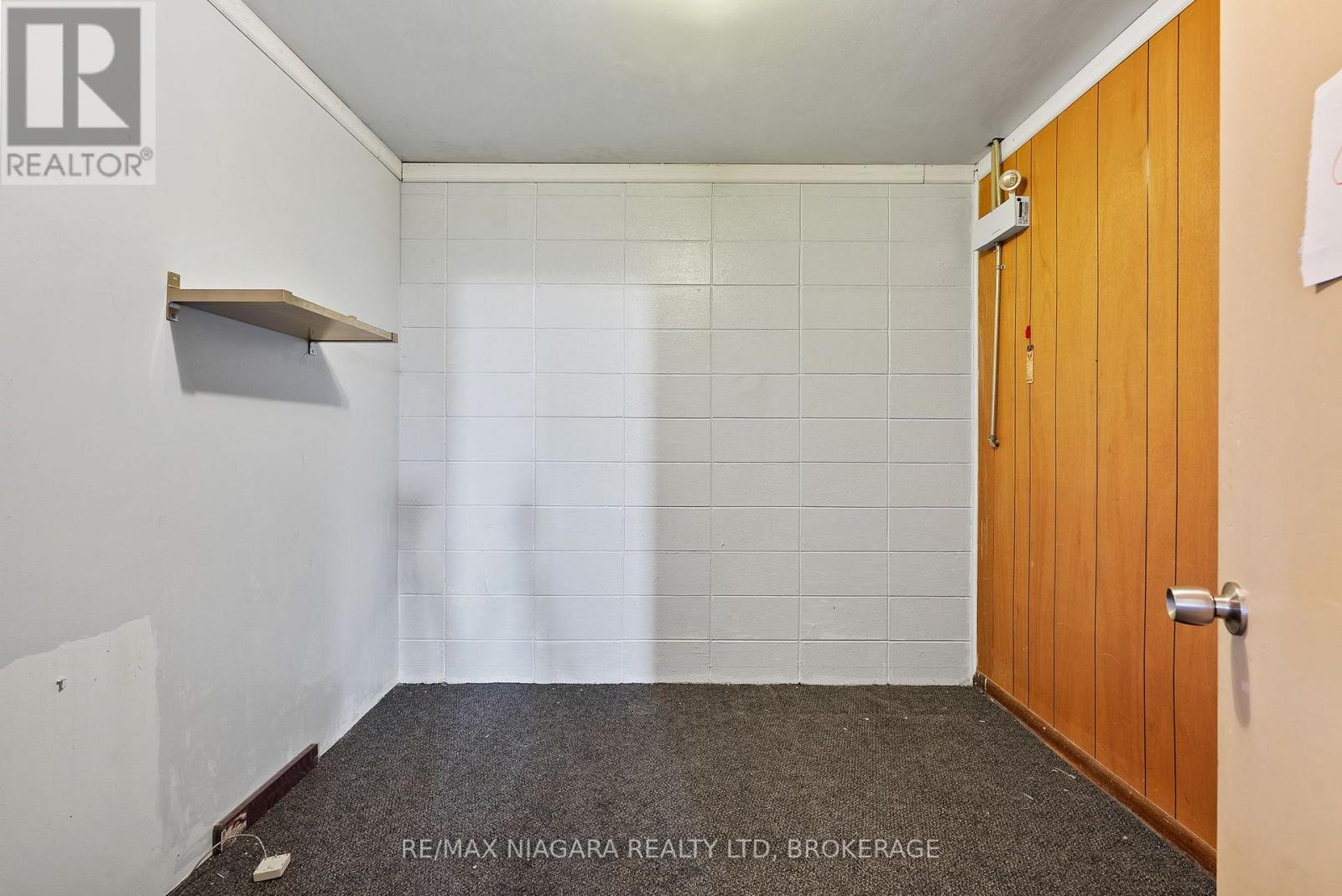 319 Davis Street — photo 18