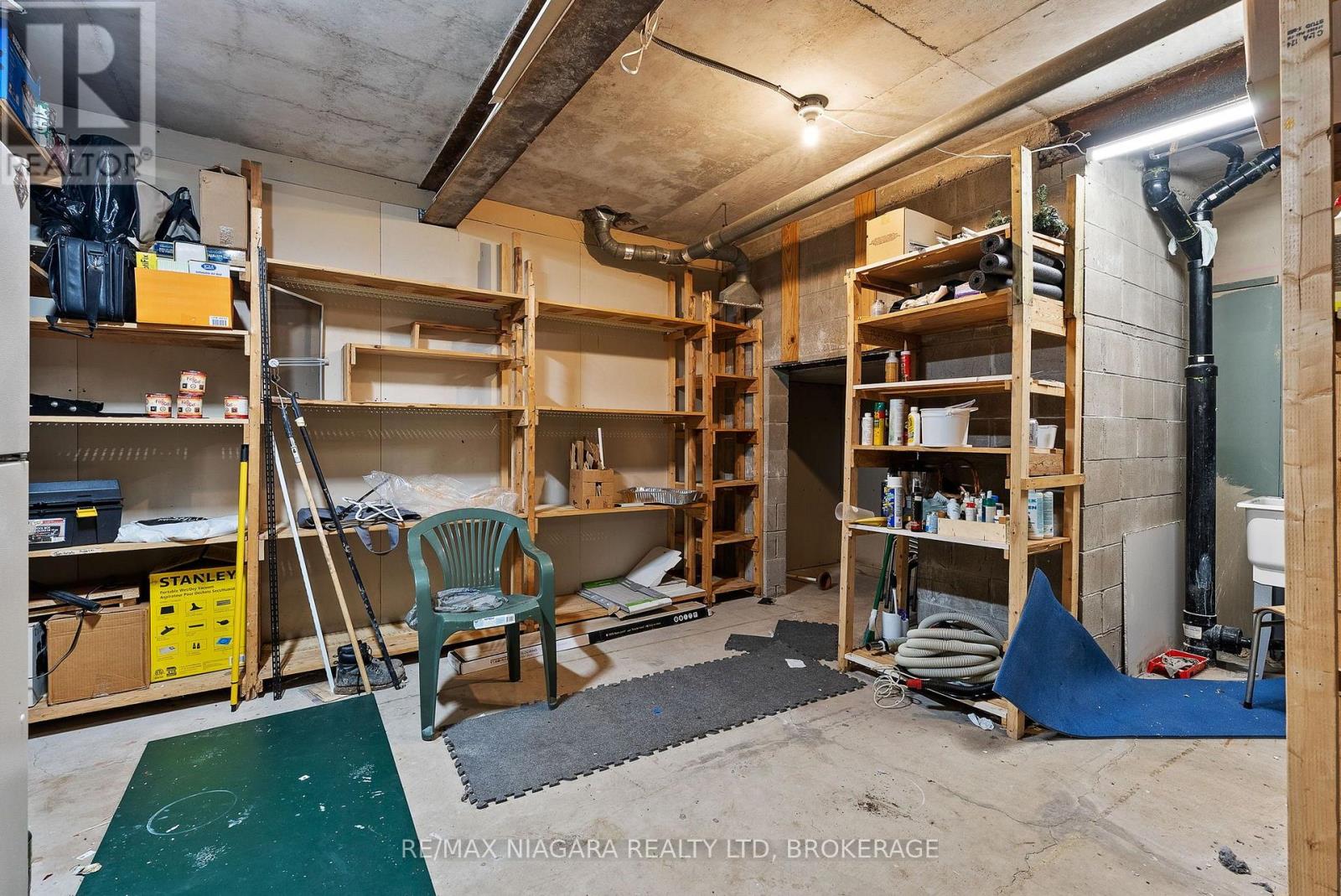 319 Davis Street — photo 22