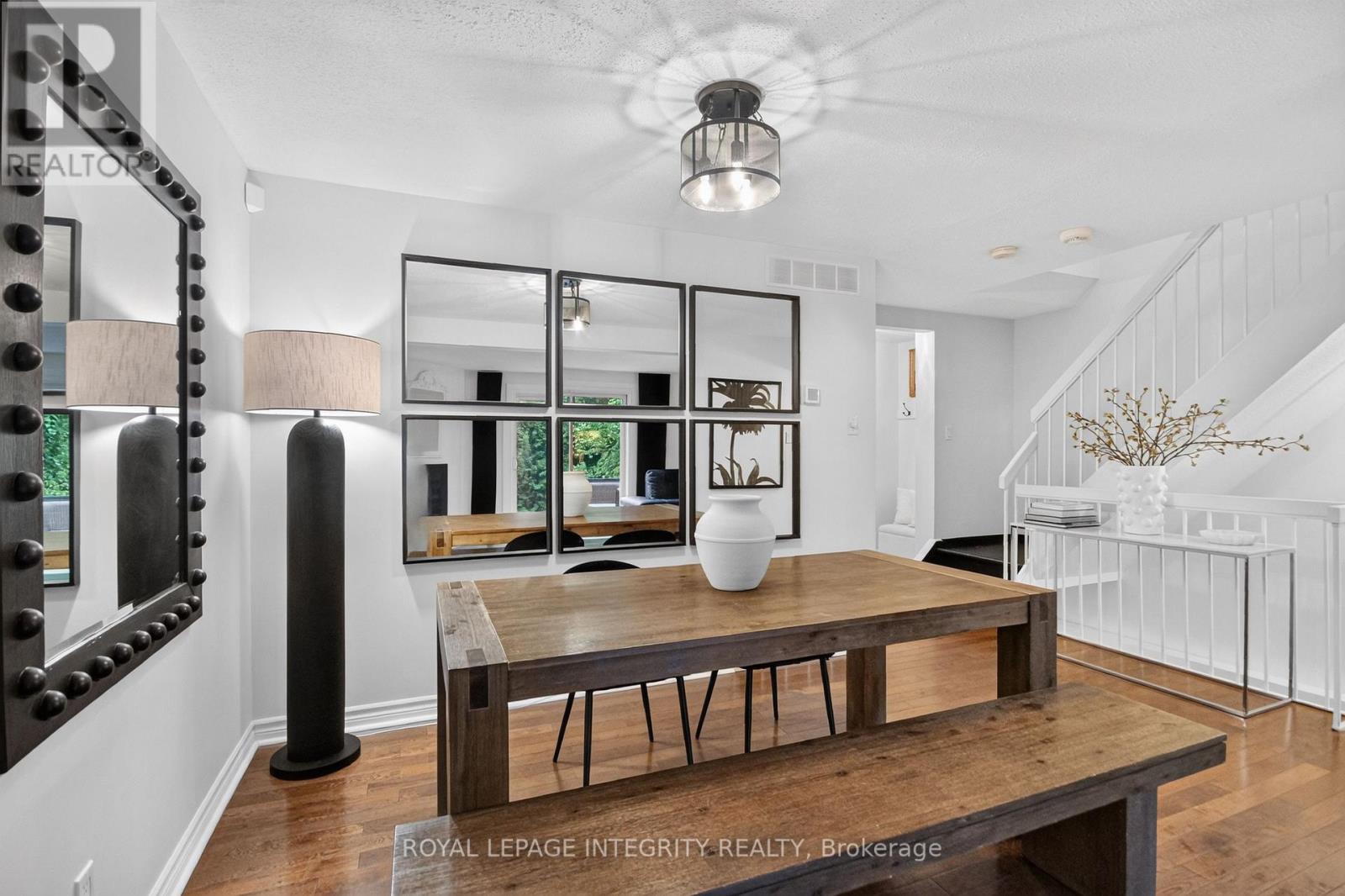 209 SHERWAY DRIVE - Image 14