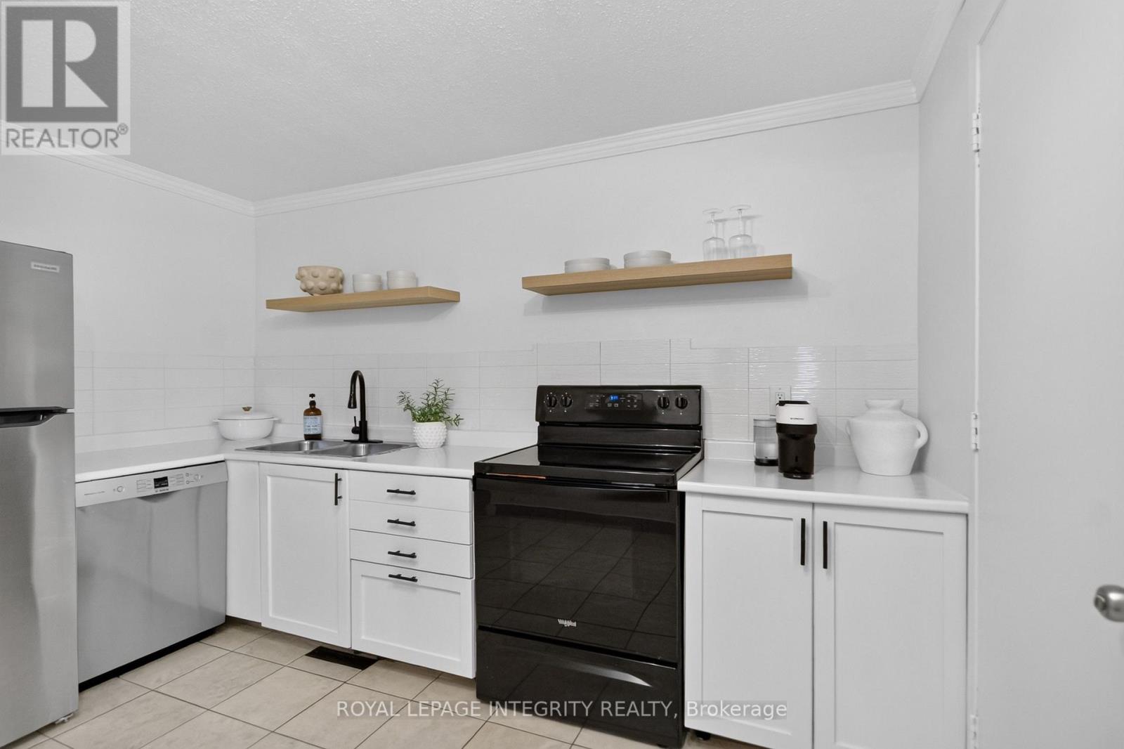 209 SHERWAY DRIVE, Ottawa — photo 9