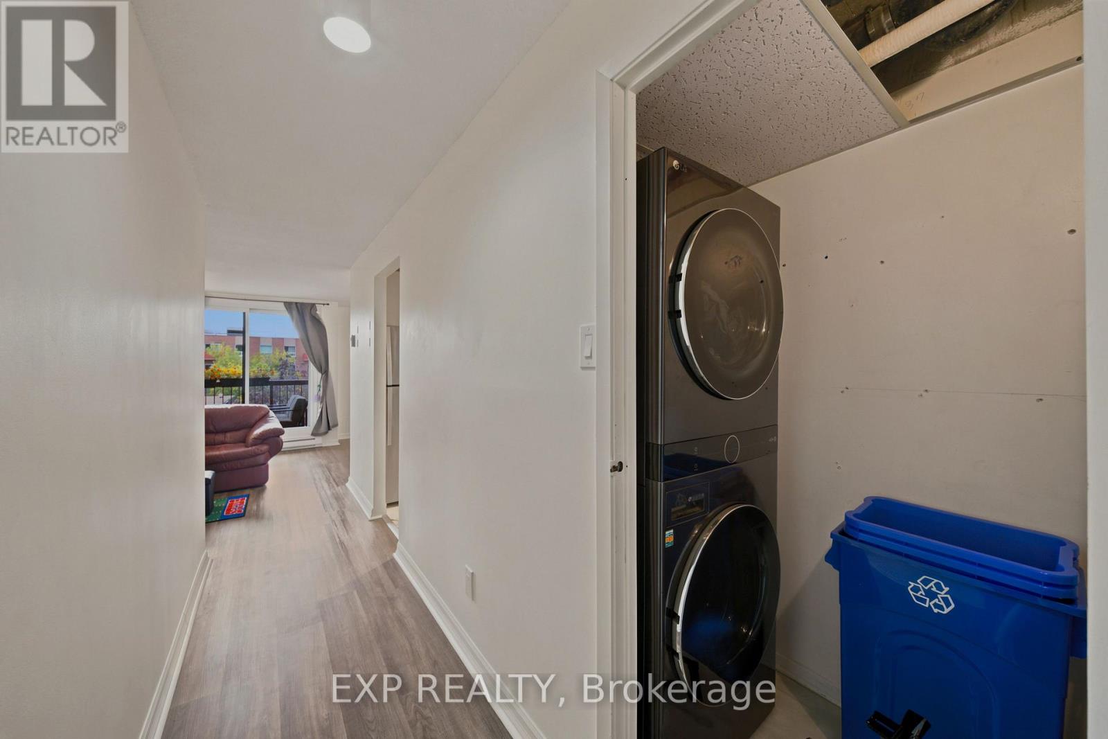 #401 222 GUIGUES AVENUE - 12