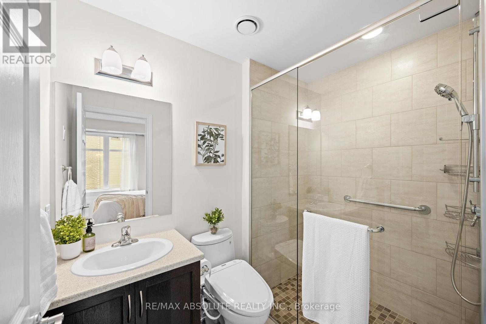 2 Bed, 2 Bath Apartment for Sale in Ottawa – 203 – 210 JANKA PRIVATE, Ottawa – MLS# X13768182 - Image 18