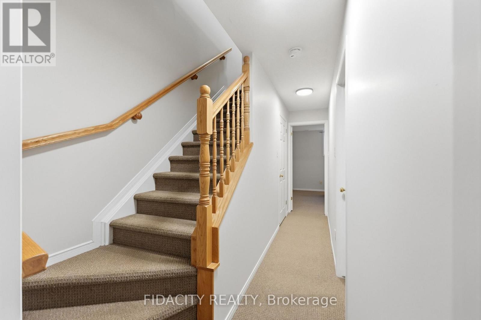 2 Bed, 3 Bath House for Sale in Ottawa – 55 – 324 CROWNRIDGE DRIVE, Ottawa – MLS# X13768194 - Image 16