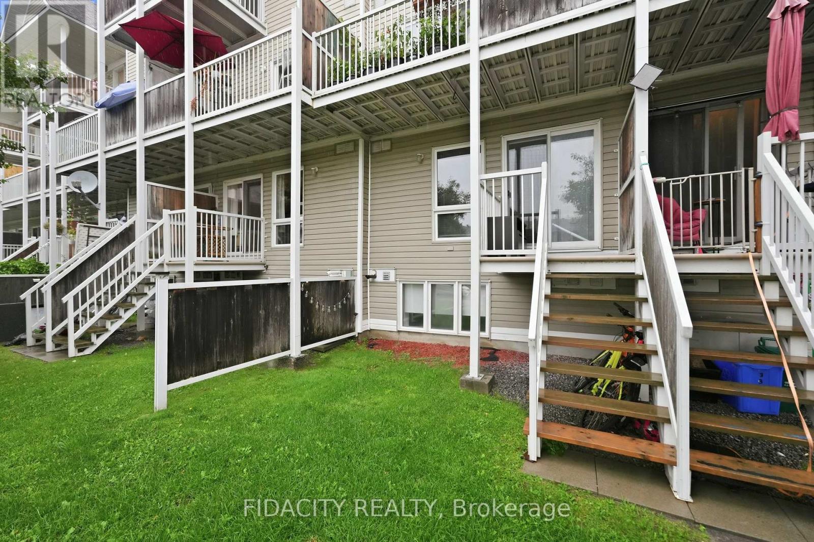 2 Bed, 3 Bath House for Sale in Ottawa – 55 – 324 CROWNRIDGE DRIVE, Ottawa – MLS# X13768194 - Image 27