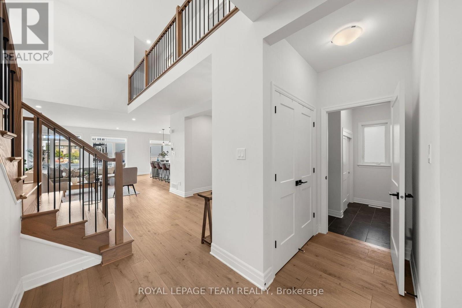 4 Bed, 3 Bath House for Sale in Ottawa – 915 EMBANKMENT STREET, Ottawa – MLS# X13768330 - Image 20
