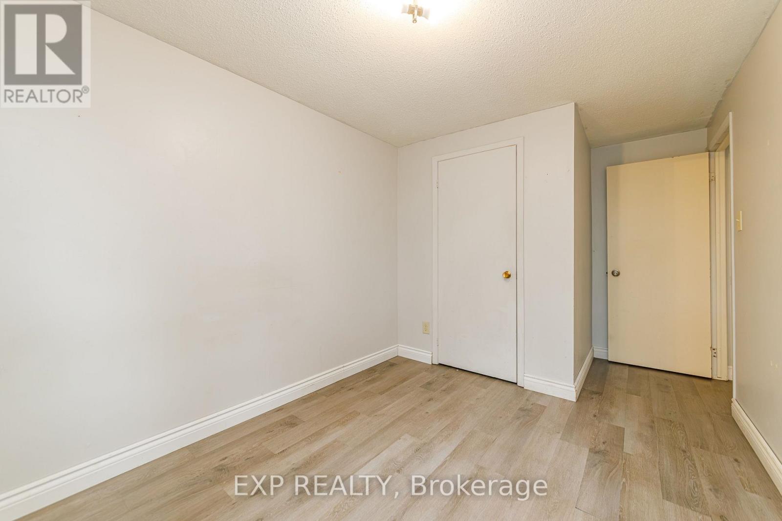 3 Bed, 2 Bath House for Sale in Ottawa – L – 1480 HEATHERINGTON ROAD, Ottawa – MLS# X13768332 - Image 17