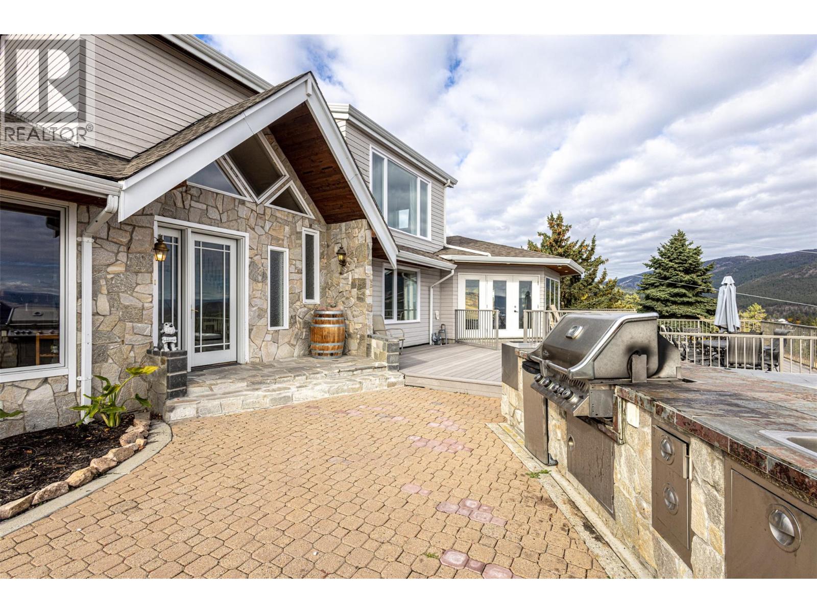  3510 Gates Road, West Kelowna