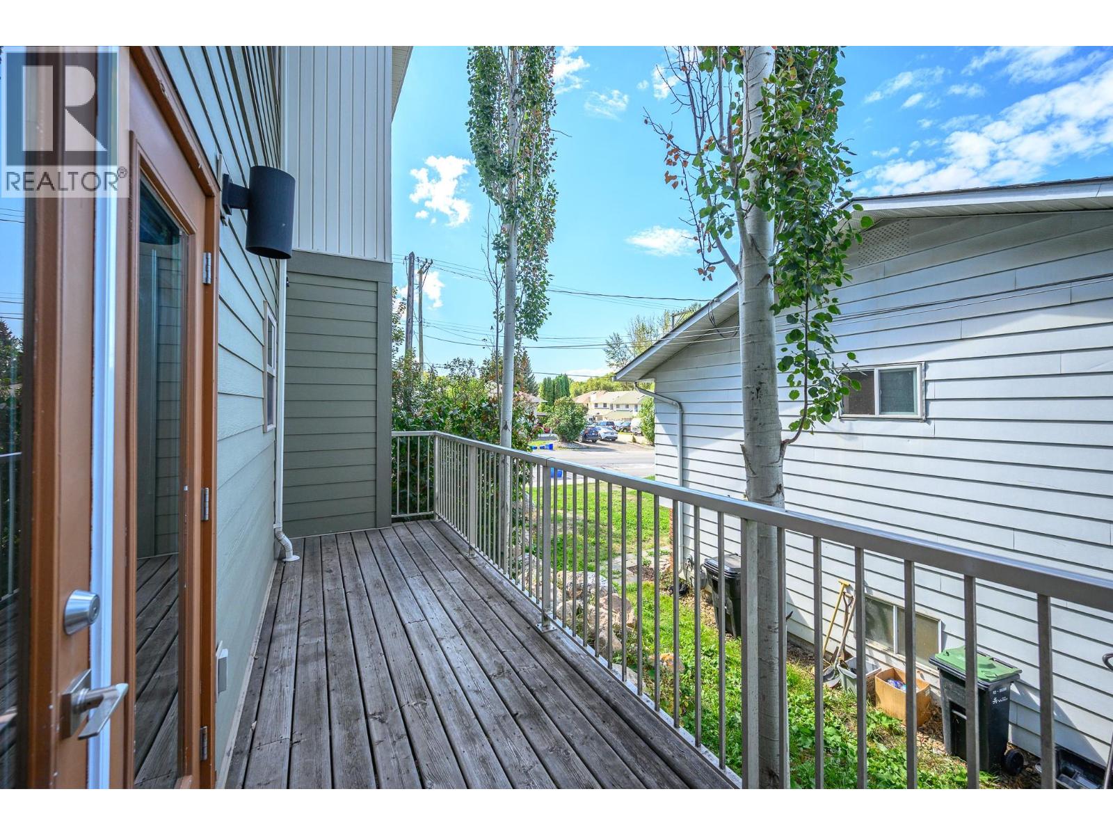 #2 1703 43 Avenue - 12