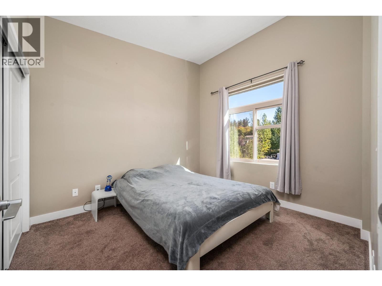 #2 1703 43 Avenue - 17