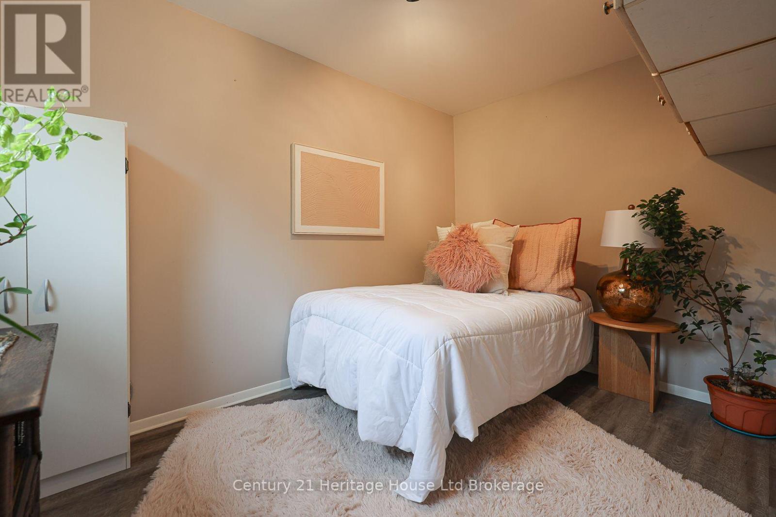 138 MAIN STREET - 17
