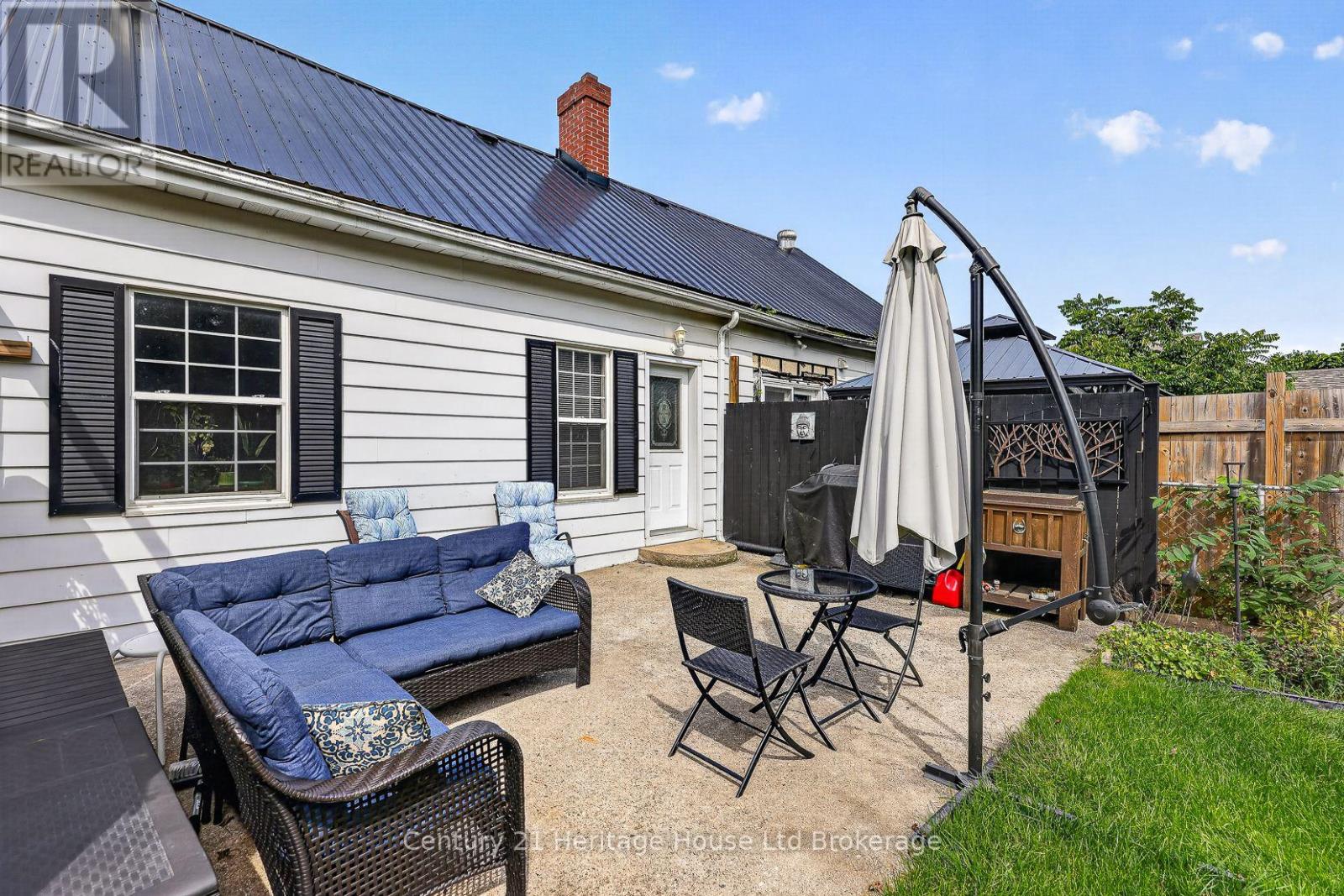 138 MAIN STREET - 27